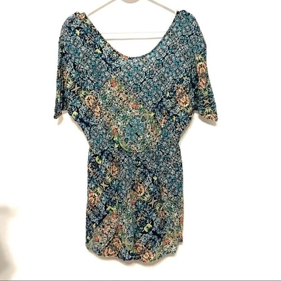 BCBG romper pockets small tie in back - Picture 1 of 7